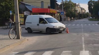 На Львівщині водійка легковика збила 58-річну велосипедистку