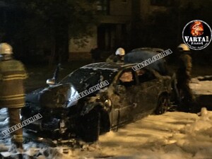 П`яний водій, в якого через ДТП згоріла автівка, пропонував поліції 400 дол хабаря