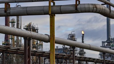 ЄС не заборонить російську нафту, але з'явився "план Б", - Bloomberg