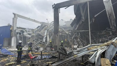 Росіяни атакували «Метро» у Рівному (ВІДЕО)