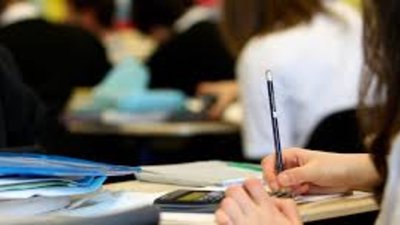 В Україні хочуть змінити правила відстрочки для студентів та працівників освіти