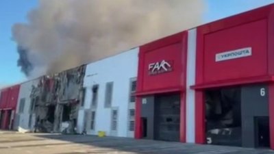 У Львові внаслідок російського удару знищено відділення «Укрпошти»: згоріли близько 900 посилок (ВІДЕО)