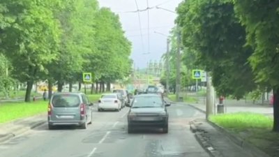 У Львові поліція покарала 71-річного водія, який порушив ПДР під час зупинки на хвилину мовчання (ВІДЕО)