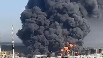Супутникові знімки показали руйнування Московського НПЗ після удару ЗСУ