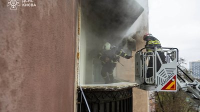 У центрі Києва вибухнула зарядна станція