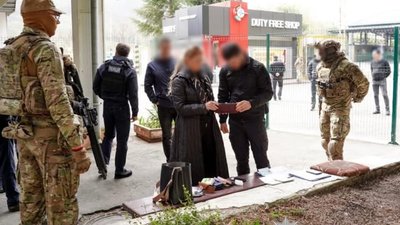 На Закарпатті затримали жінку, яка вербувала українок у сексуальне рабство