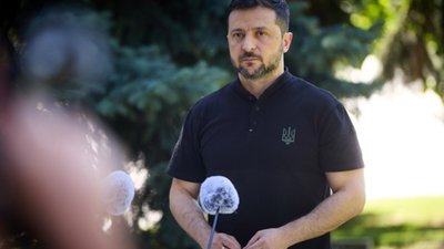 Зеленський їде у Париж обговорити гарантії безпеки, а тим часом французькі лікарні  очікують тисячі поранених вже до весни