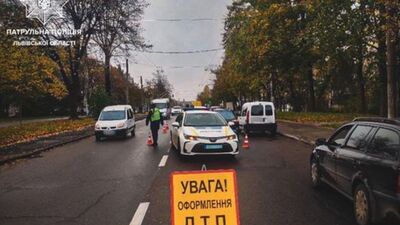 У Львові п'яний водій скоїв ДТП