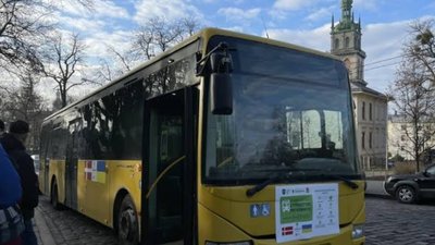 У пʼятницю у Львові їздитиме «Автобус турботи» для бездомних людей