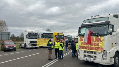 Польські фермери повідомили, скільки блокуватимуть кордон з Україною