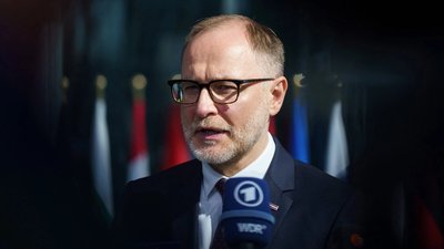 Міністр оборони Латвії пішов у відставку через кілька безпілотників