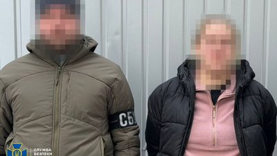 СБУ та поліція затримала молоду дівчину, яка підірвала авто військового у Києві