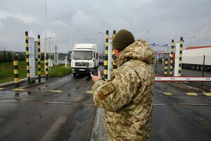 Прикордонники попереджають про черги на кордонах