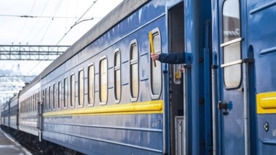 На Львівщині декілька приміських потягів курсуватимуть з тимчасовими змінами