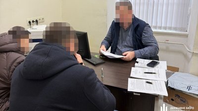 Посадовці військової частини на Львівщині попалися на привласненні понад 10 млн грн (ФОТО)