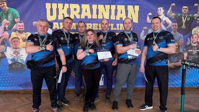 Армрестлери зі Львівщини здобули «золото» на чемпіонаті України серед ветеранів