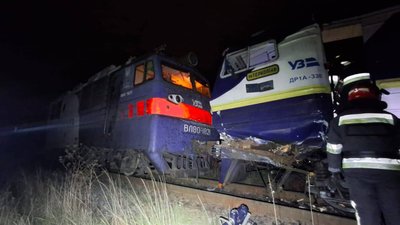 У Львові медики розповіли про стан потерпілих внаслідок зіткнення потягів