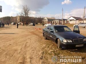 На Харківщині водій на смерть збив дитину, яка перебігала дорогу (відео моменту ДТП 18+)