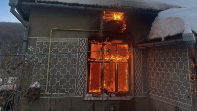 У Львівській області горів житловий будинок