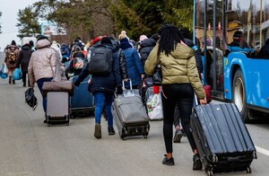 Кабмін спільно з ООН, запустили програму додаткових виплати тимчасово переселеним українцям 