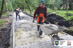 У Львові триває реконструкція парку «700-річчя Львова» (фото)