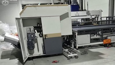 На Львівщині неповнолітній хлопець загинув під час роботи на пресувальному верстаті