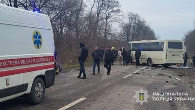 Поліцейські Львівщини встановлюють обставини смертельної ДТП