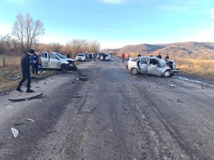 На Івано-Франківщині зіткнулись два авто: загинула дитина (фото)