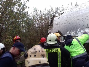 У 8-мій міській клінічній лікарні повідомили про стан постраждалих членів екіпажу АН-12