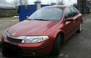 У Львові розшукують викрадене авто Renault Laguna