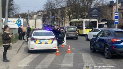 На Львівщині двоє пішоходів постраждали у ДТП (ФОТО)
