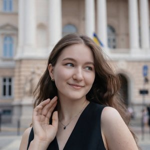Юлія Зуб