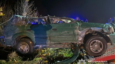 На Тернопільщині в авто знайшли тіло чоловіка, який зник ще у травні