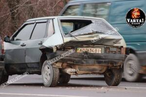 У Львові три автівки не поділили дорогу на Городоцькій (відео, фото)