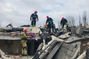 Рятувальники Львівщини вирушили на Херсонщину для відновлення інфраструктури (ФОТО)