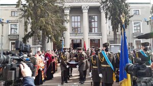 На Прикарпатті попрощалися з загиблим військовим Сергієм Барничем (фото)