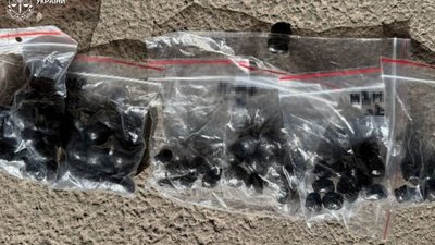 У Львові судитимуть водія, який втікав від патрульних із сотнею "закладок"