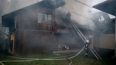 У Львівській області горів магазин