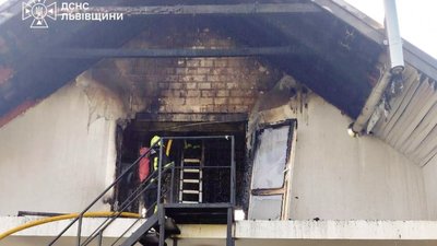 На Львівщині горів будинок