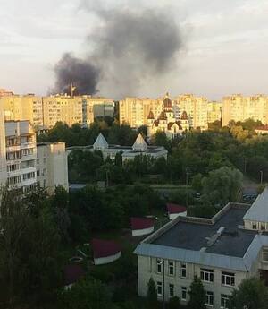 На Сихові сталася пожежа в технічному приміщенні (фото, відео)