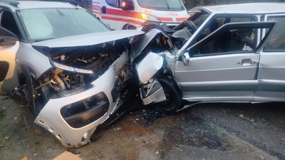 В автопригоді на Львівщині постраждали п'ятеро людей