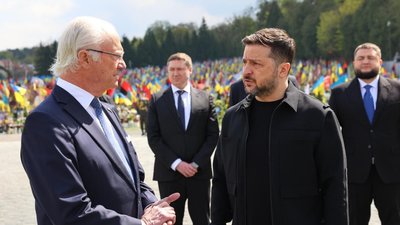 У Львові Володимир Зеленський з Королем Швеції Карлом XVI Густавом вшанували загиблих Героїв (ФОТО, ВІДЕО)