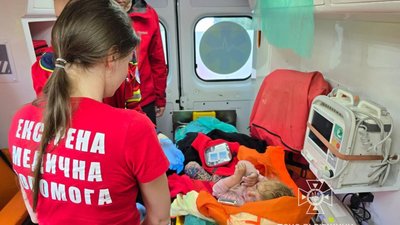 На Львівщині знайшли зниклу дворічну Яну: пошуки тривали всю ніч (ФОТО)