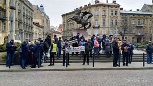 Безстрокова мирна акція в середмісті Львова (фото, відео) ОНОВЛЕНО