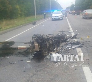 Виїхав на зустрічну: у поліції прокоментували смертельну ДТП на Львівщині (ФОТО)