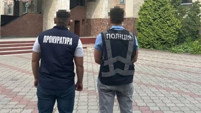 Судитимуть двох посадовців львівського університету (ФОТО)