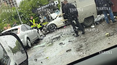 У мережі оприлюднили момент жахливої ДТП у Львові (ВІДЕО)