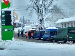 Тимчасово не працює один з пунктів пропуску на кордоні з Польщею