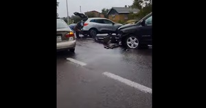 До уваги водіїв: у Великому Дорошеві сталася масштабна ДТП (ВІДЕО)