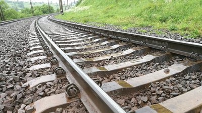 На Львівщині поїзд на смерть збив 50-річного чоловіка